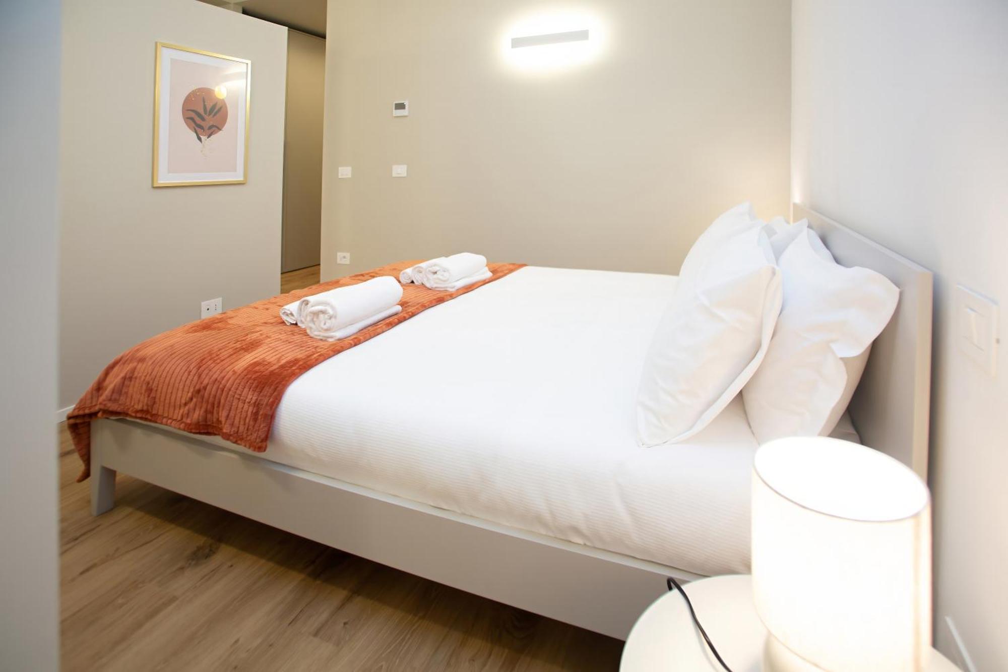 Arena 40 Romeo Apartment *